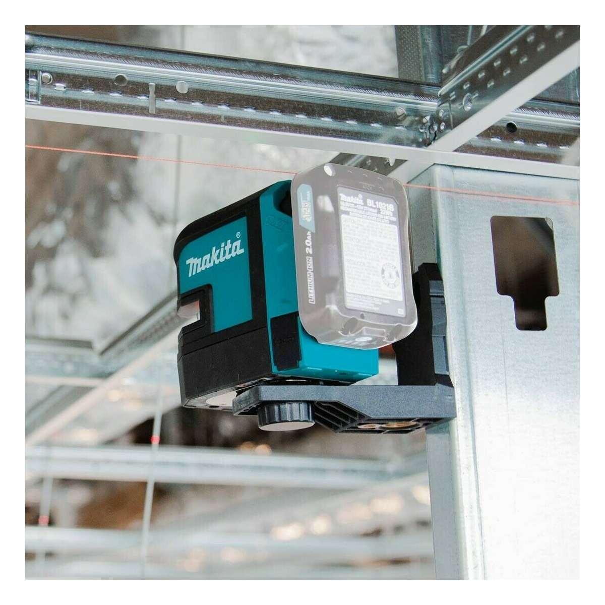 Makita livella laser a batteria 12v 2 linee sk105dz solo corpo in borsa con cavalletto