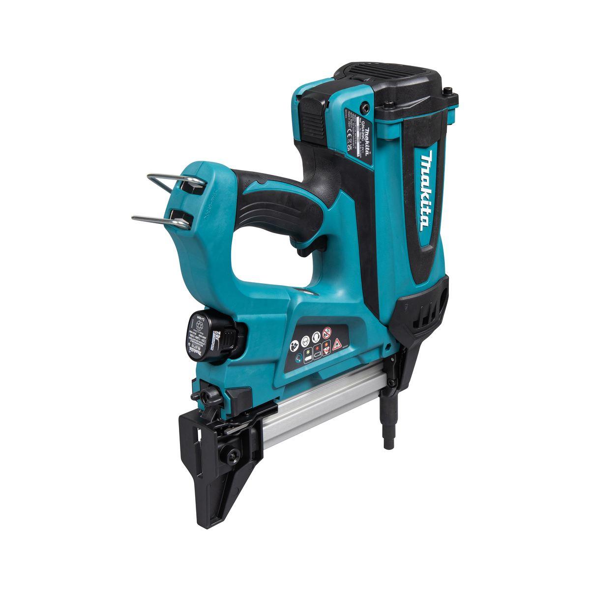 MAKITA CHIODATRICE A GAS PER CALCESTRUZZO GN420CLSE 15-40mm CON 2 BATTERIE 1Ah 7,2V