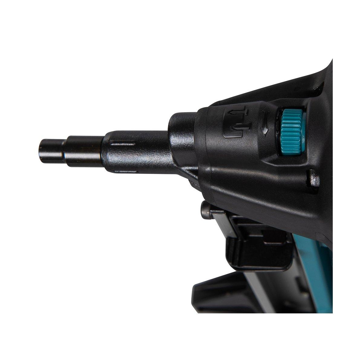 MAKITA CHIODATRICE A GAS PER CALCESTRUZZO GN420CLSE 15-40mm CON 2 BATTERIE 1Ah 7,2V