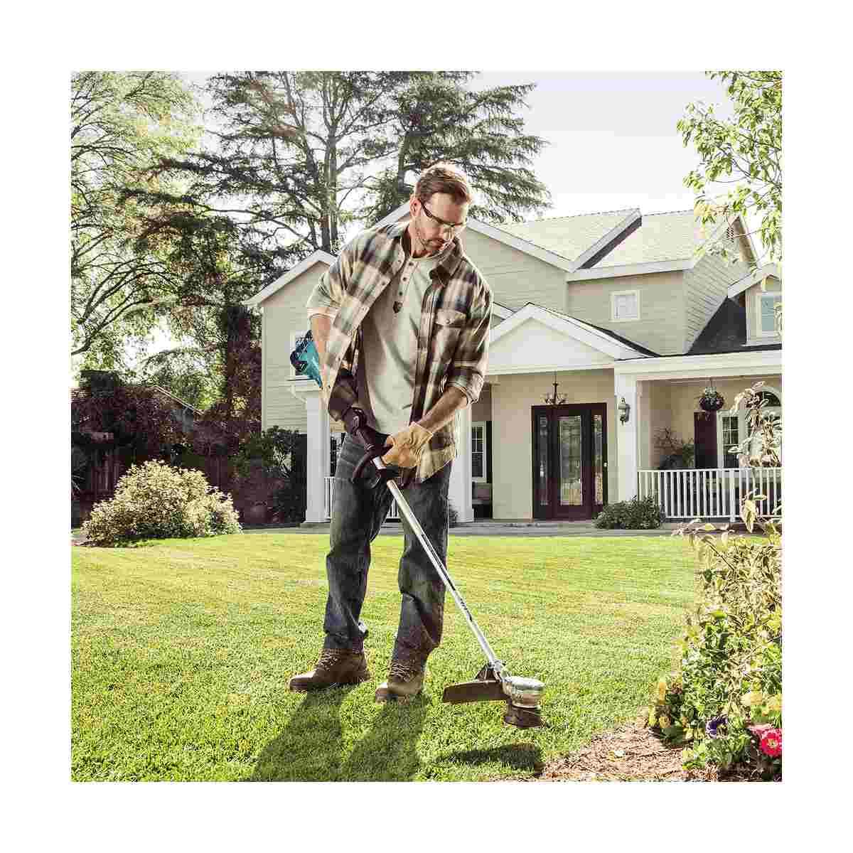 MAKITA DECESPUGLIATORE 36V (18Vx2) DUR368LZ BRUSHLESS 3 VELOCITA' SOLO CORPO