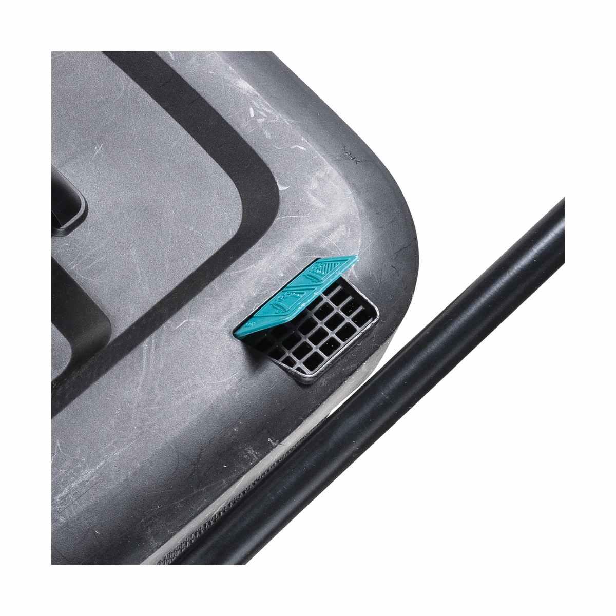 MAKITA RASAERBA A BATTERIA 40V LM004GM103 430mm 8 PISIZIONI TAGLIO 20-75mm CON 1 BATTERIA 4Ah E CARICATORE