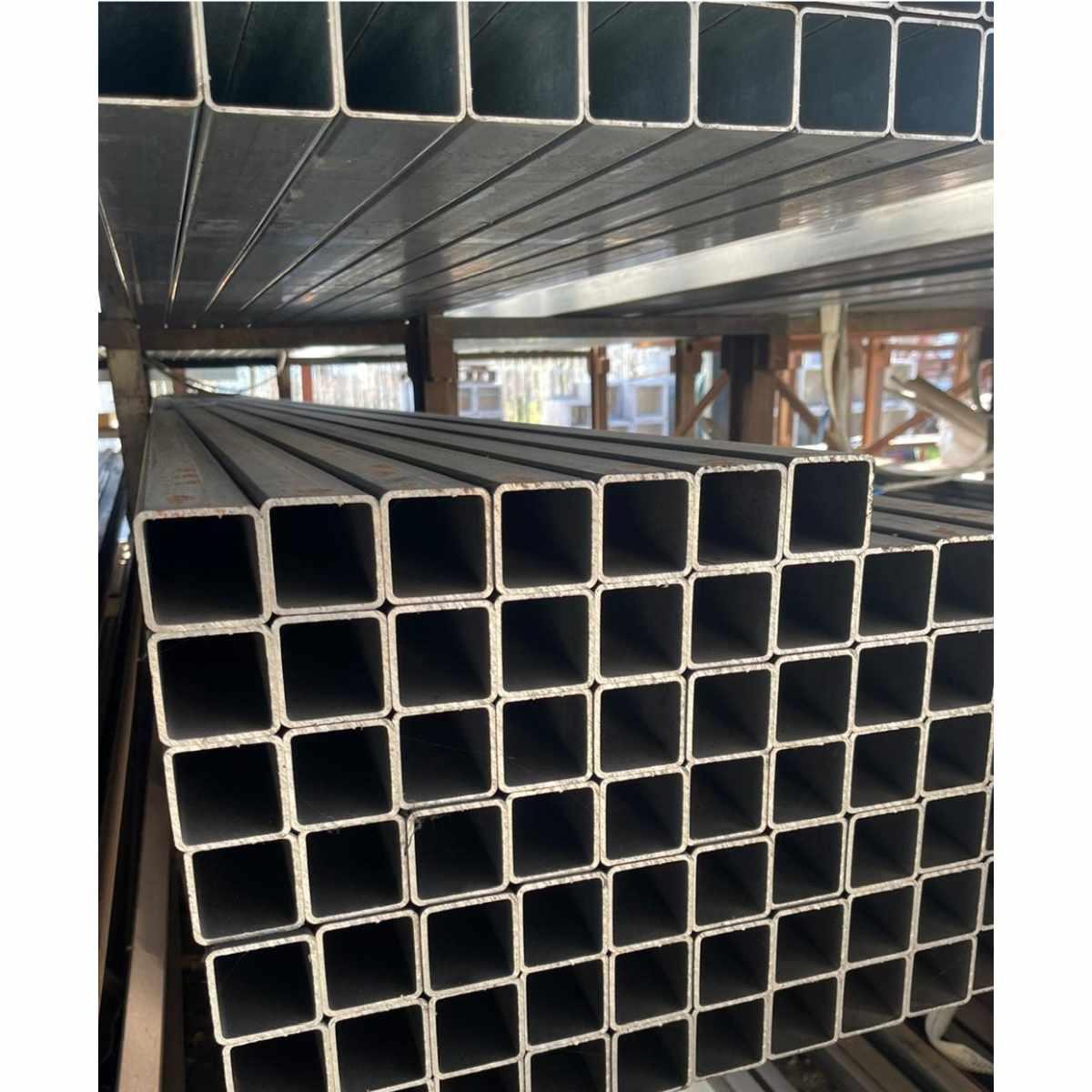 TUBOLARE QUADRO NERO 60x60x2mm BARRA 3mt